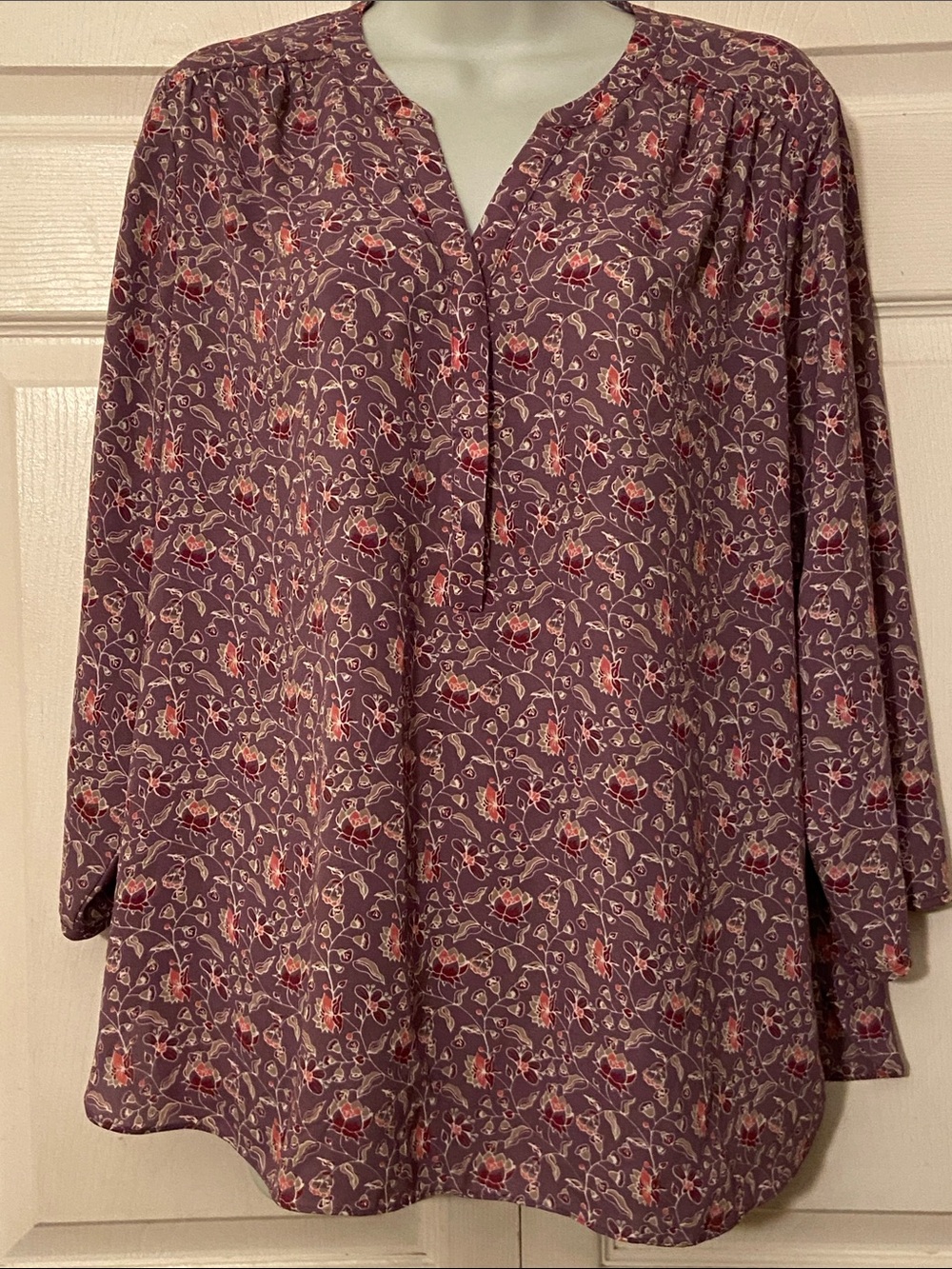 NYDJ Plum Floral Split-Neck Tunic Top 3/4 Sleeves sz L